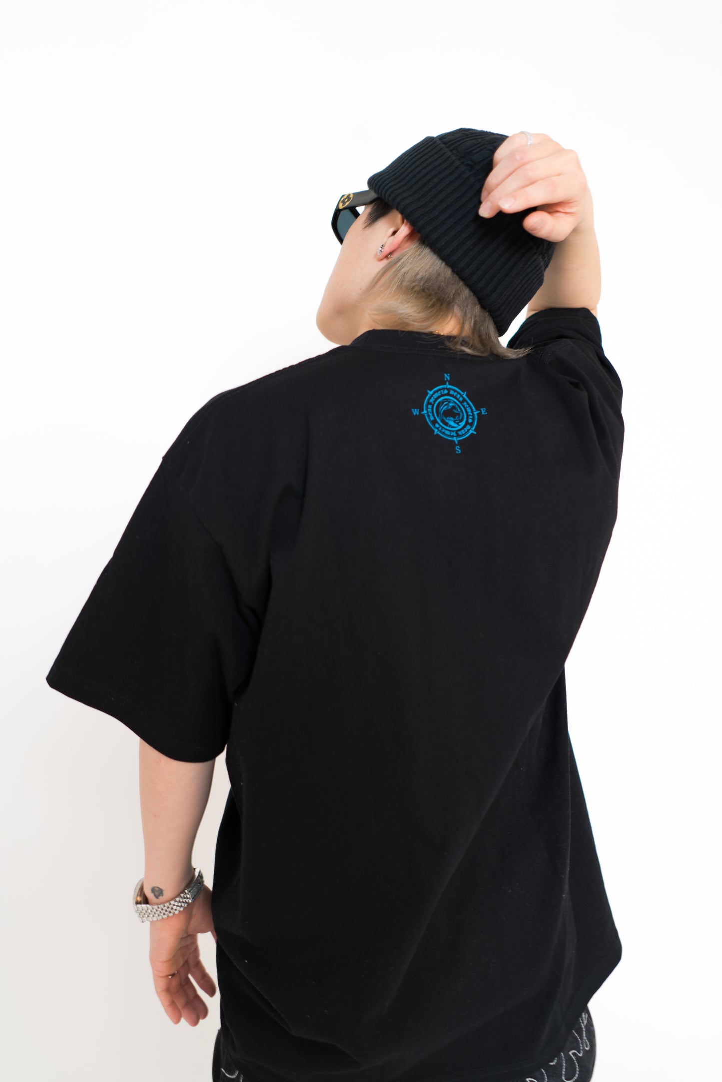 INVISIBLE THING Tee - Black