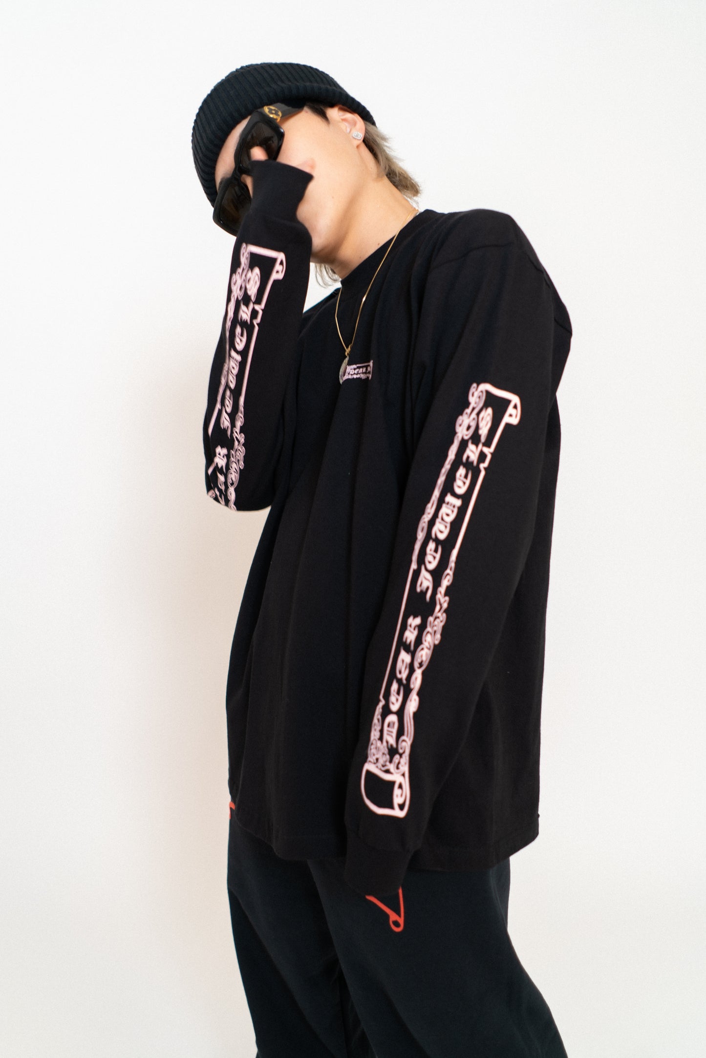 Rococo L/S Tee - Black